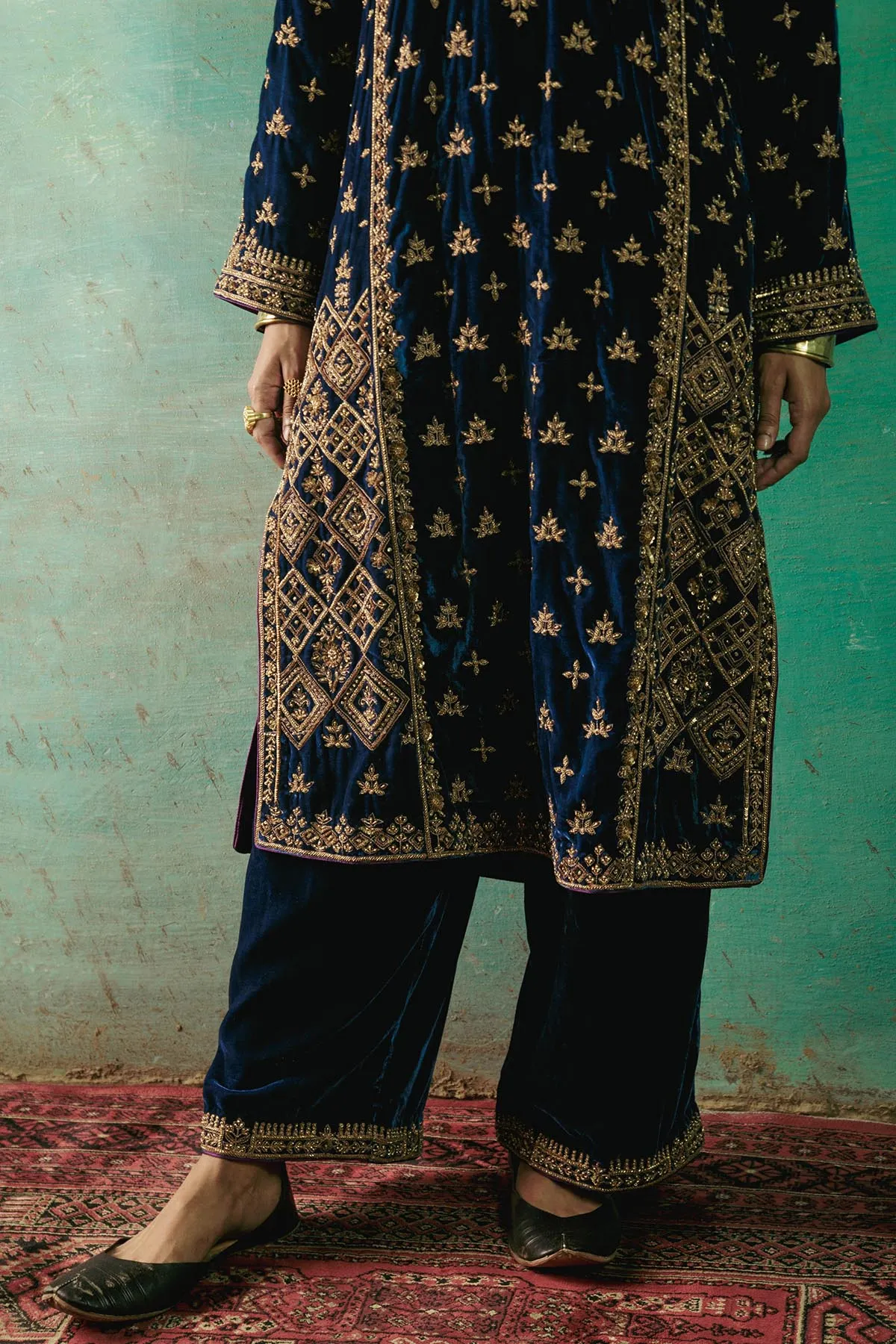 Maahi Zardozi Kurta Set