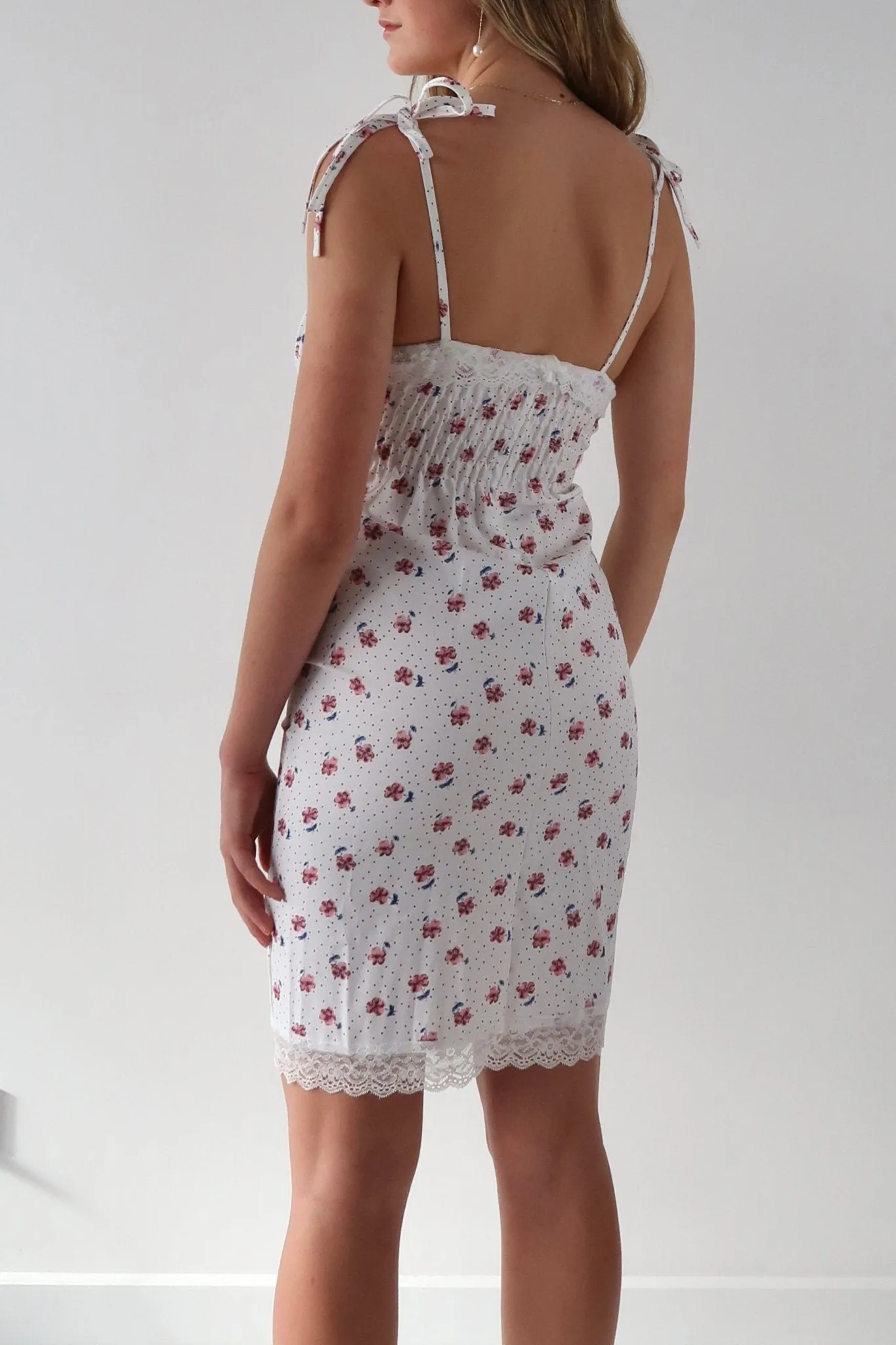 Rosy fairy girl midi dress